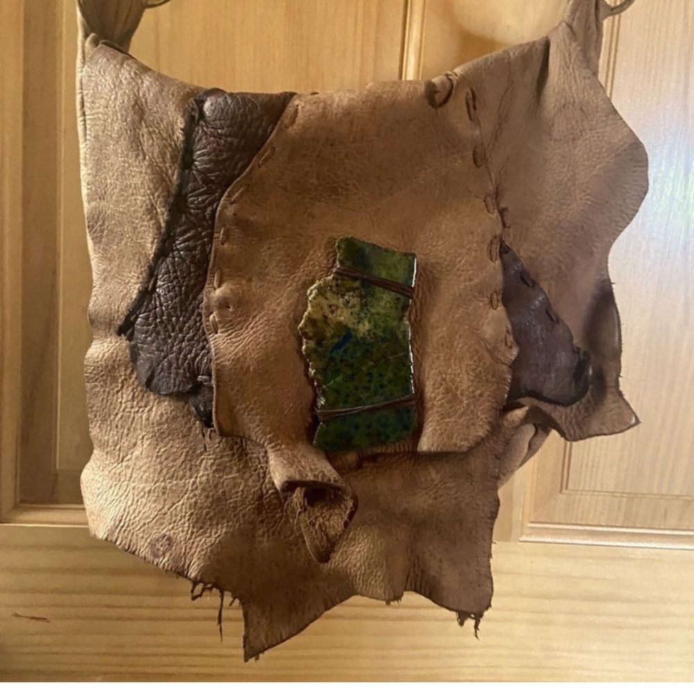 Twisted tree bag